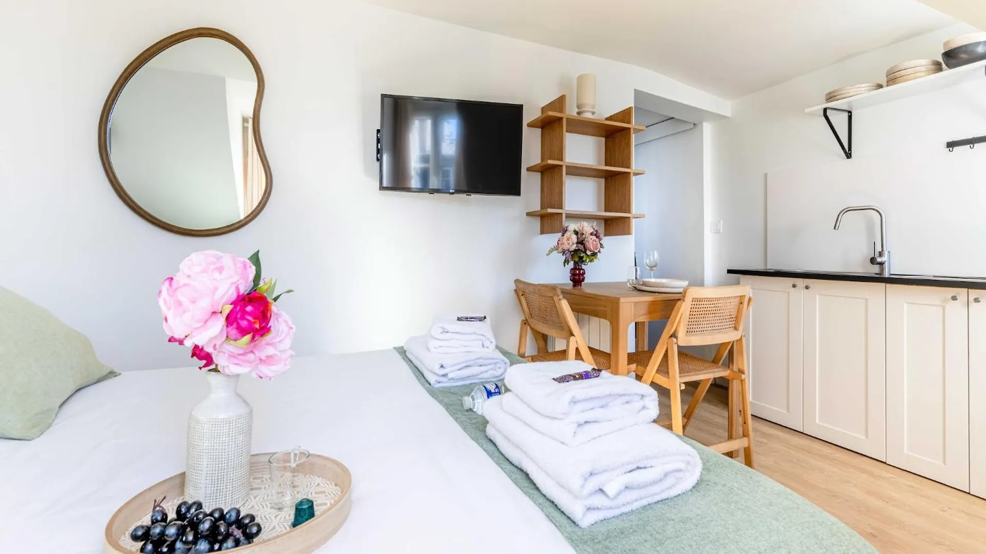 Studio Cosy In The Heart Of Paris - Mobility Lease 0*,